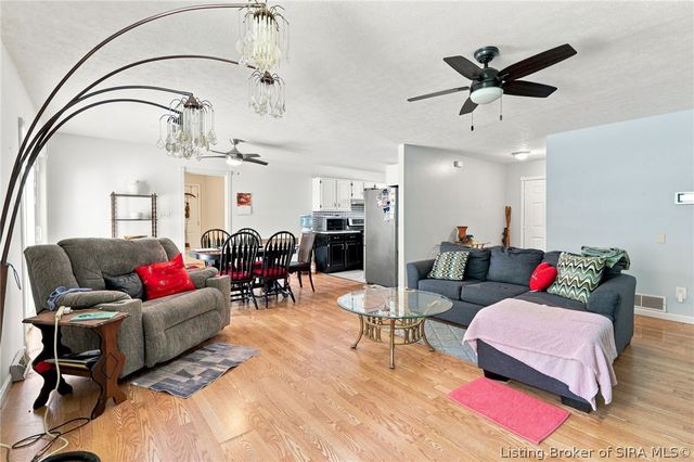 3939 Dunbar Avenue, New Albany, IN 47150