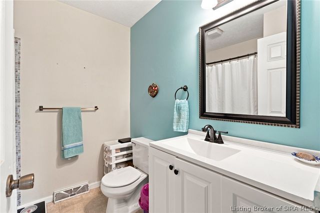 3939 Dunbar Avenue, New Albany, IN 47150