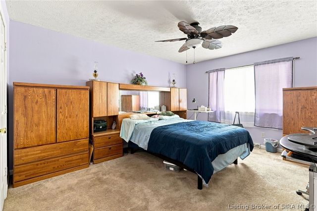 3939 Dunbar Avenue, New Albany, IN 47150