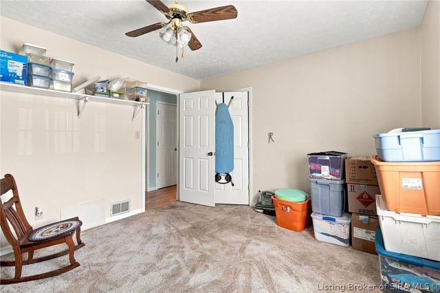 3939 Dunbar Avenue, New Albany, IN 47150