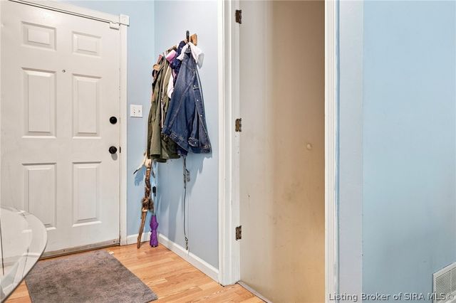 3939 Dunbar Avenue, New Albany, IN 47150