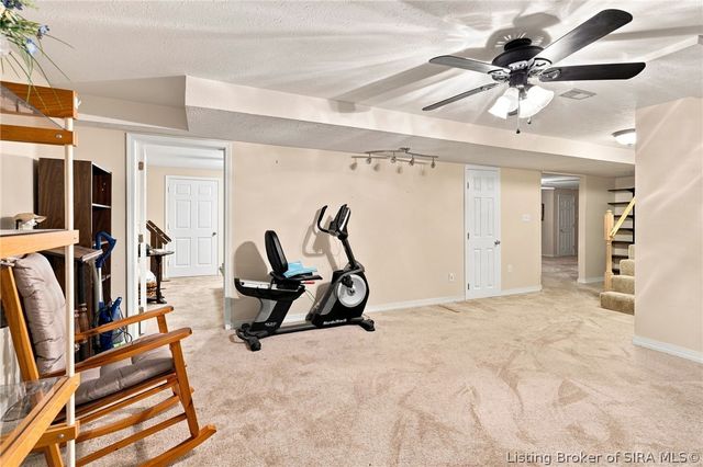 3939 Dunbar Avenue, New Albany, IN 47150