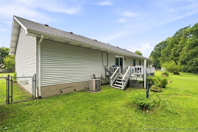 3939 Dunbar Avenue, New Albany, IN 47150