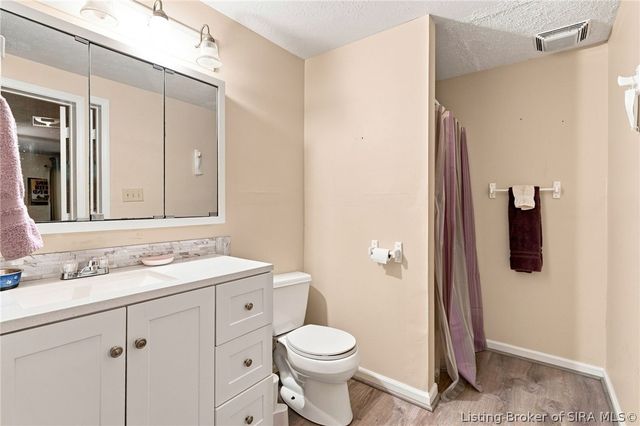 3939 Dunbar Avenue, New Albany, IN 47150