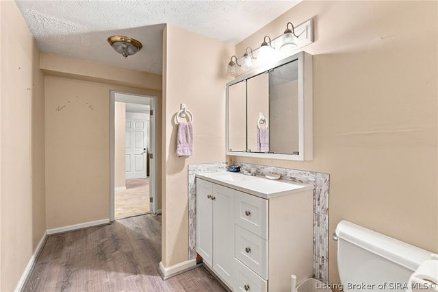 3939 Dunbar Avenue, New Albany, IN 47150