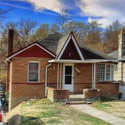 6702 Myron Avenue, St Louis, MO 63121