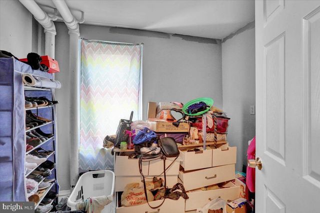 121 S 6TH ST, Reading, PA 19602