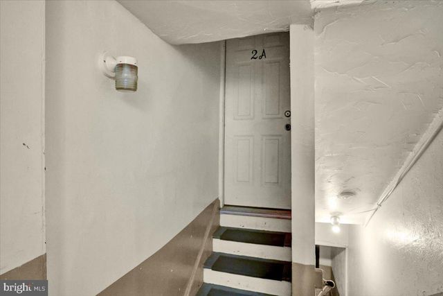 121 S 6TH ST, Reading, PA 19602