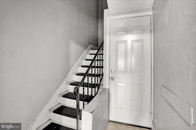 121 S 6TH ST, Reading, PA 19602