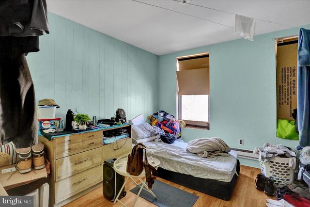 121 S 6TH ST, Reading, PA 19602