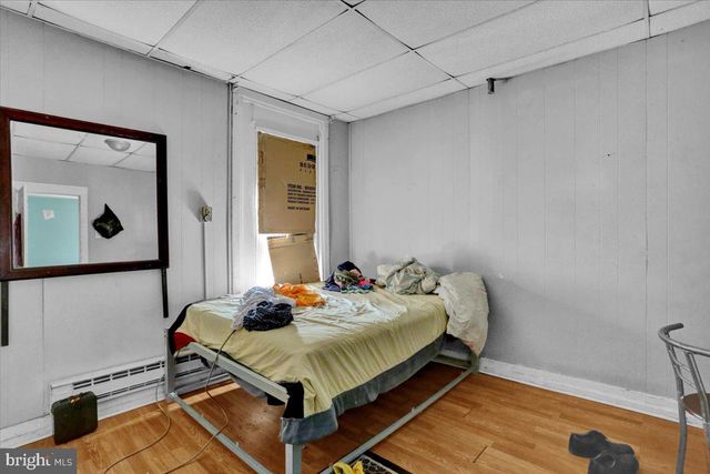 121 S 6TH ST, Reading, PA 19602