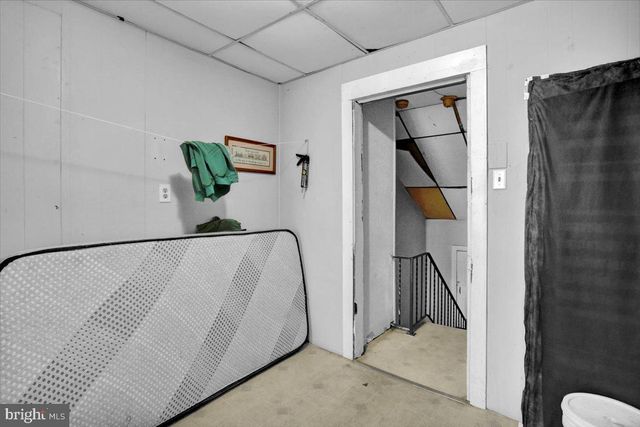 121 S 6TH ST, Reading, PA 19602