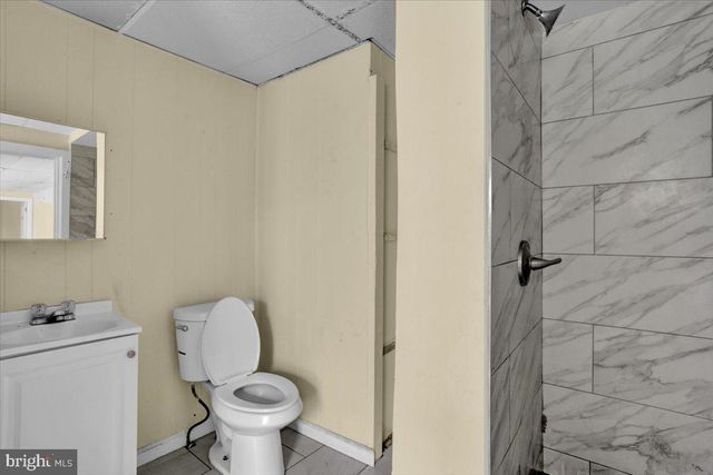 121 S 6TH ST, Reading, PA 19602