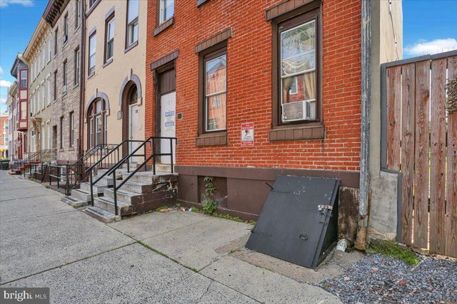 121 S 6TH ST, Reading, PA 19602