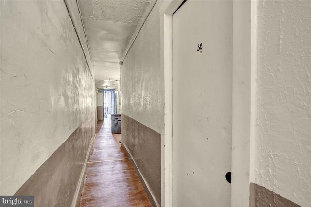 121 S 6TH ST, Reading, PA 19602