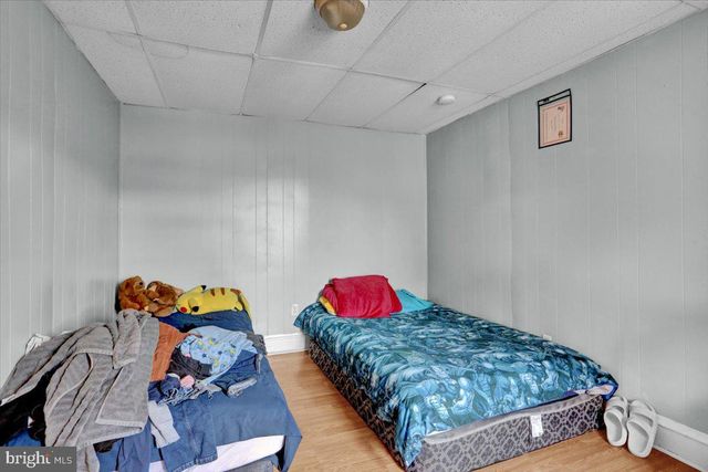 121 S 6TH ST, Reading, PA 19602