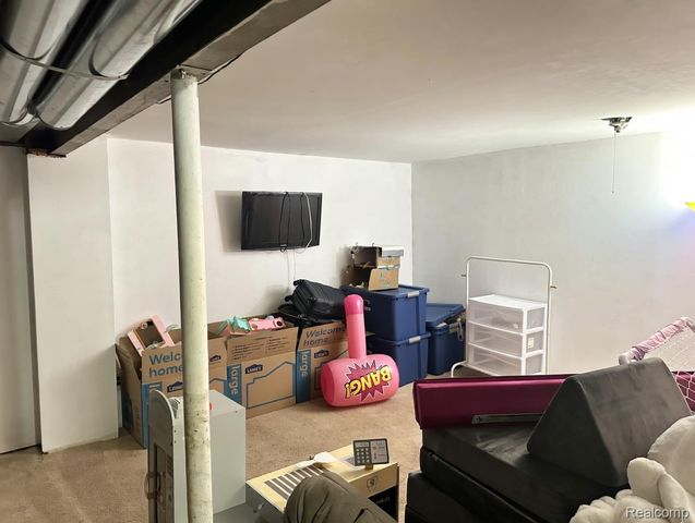 17777 Matthews Street, Riverview, MI 48193