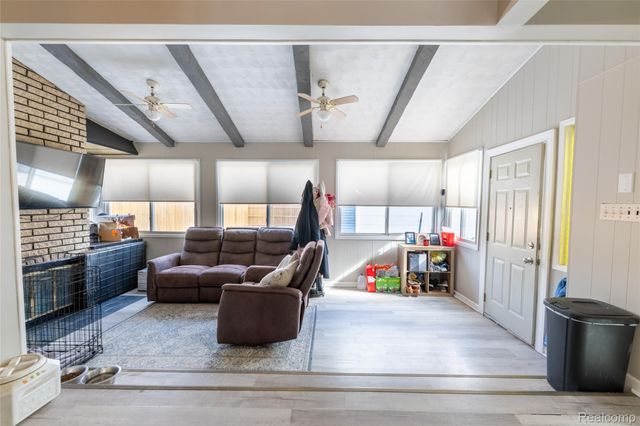 17777 Matthews Street, Riverview, MI 48193