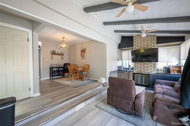 17777 Matthews Street, Riverview, MI 48193