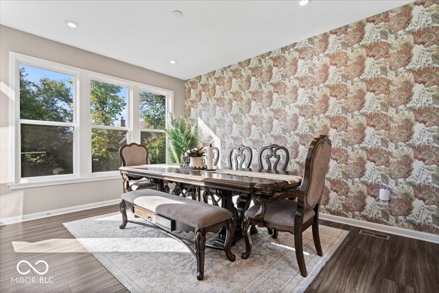 6037 Shallow Creek Lane, Indianapolis, IN 46237