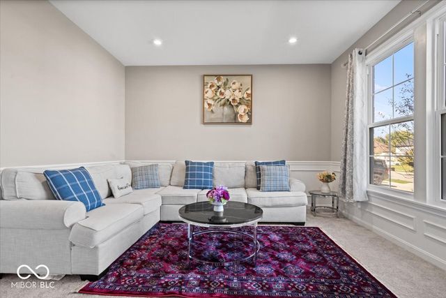 6037 Shallow Creek Lane, Indianapolis, IN 46237