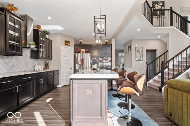 6037 Shallow Creek Lane, Indianapolis, IN 46237