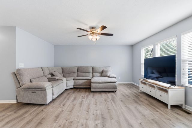 164 Stapleton Way, Georgetown, KY 40324