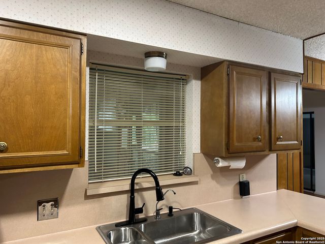 241 Ralston, Converse, TX 78109