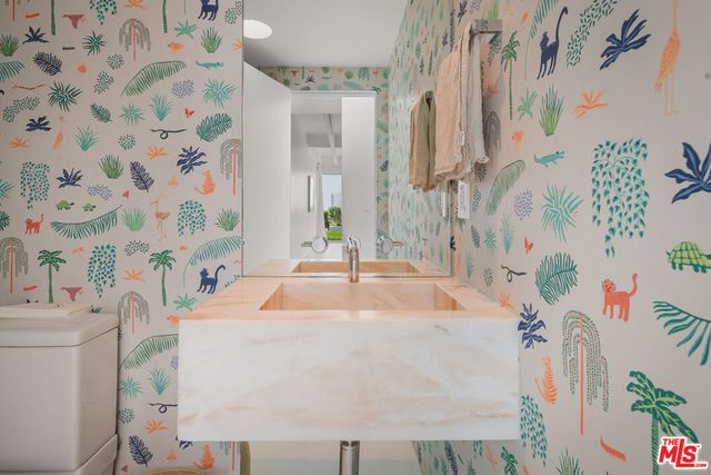 1227 Tellem Drive, Pacific Palisades, CA 90272