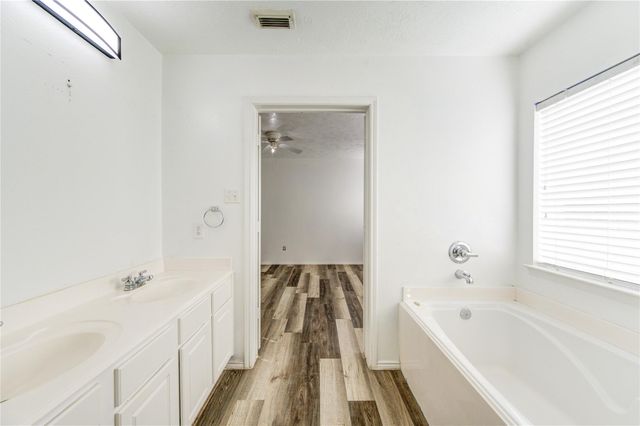 7930 Northfork Hollow Lane, Richmond, TX 77407