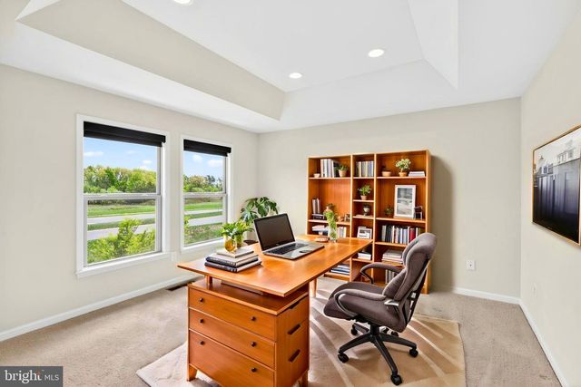 42410 DOGWOOD GLEN SQ, Sterling, VA 20166