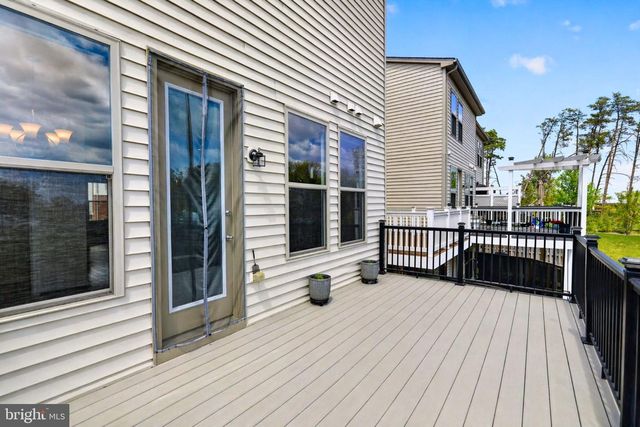 42410 DOGWOOD GLEN SQ, Sterling, VA 20166