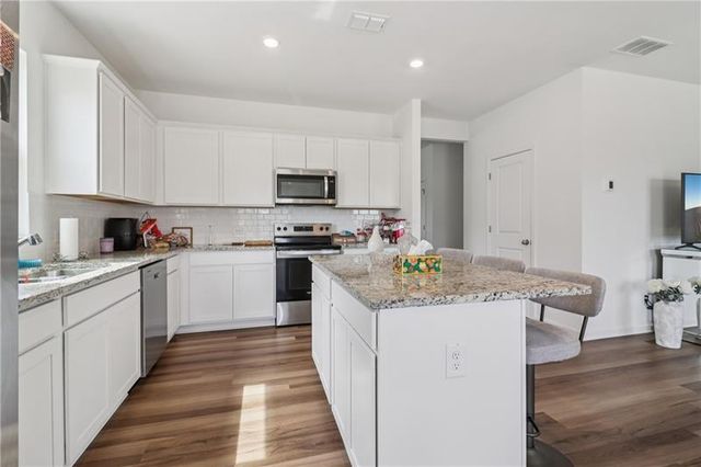 2978 E Salinger Way, Gainesville, GA 30507