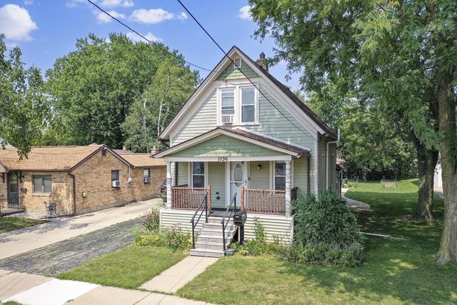 1036 W 5TH AVENUE, Oshkosh, WI 54902