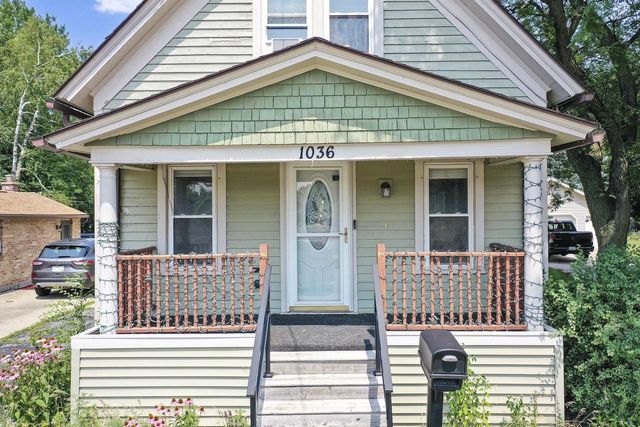1036 W 5TH AVENUE, Oshkosh, WI 54902