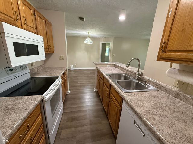 12544 Timber Creek Drive 2, Carmel, IN 46032
