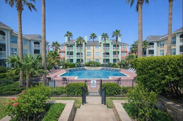 7000 Seawall Boulevard 211, Galveston, TX 77551