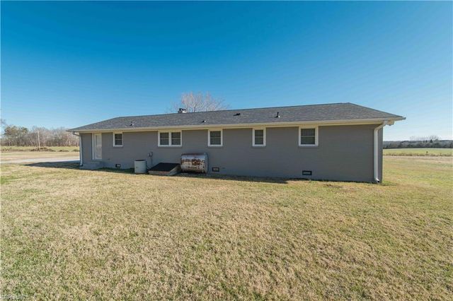 701 Farmington Road, Mocksville, NC 27028