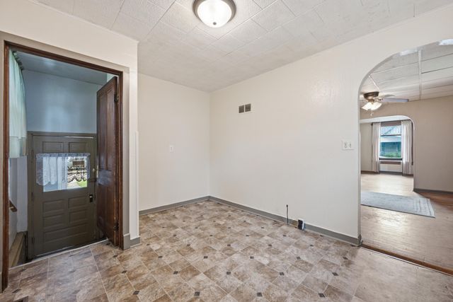 431 S DAY Avenue, Ute, IA 51060
