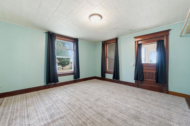 431 S DAY Avenue, Ute, IA 51060