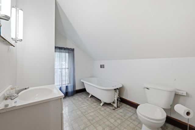 431 S DAY Avenue, Ute, IA 51060