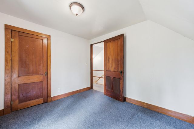 431 S DAY Avenue, Ute, IA 51060