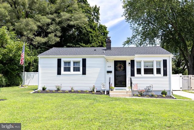 559 LYNNE DR, Clayton, NJ 08312