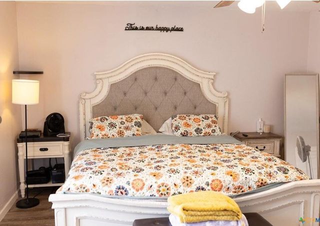 1104 Moss Lane, Cuero, TX 77954