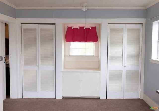 1104 Moss Lane, Cuero, TX 77954