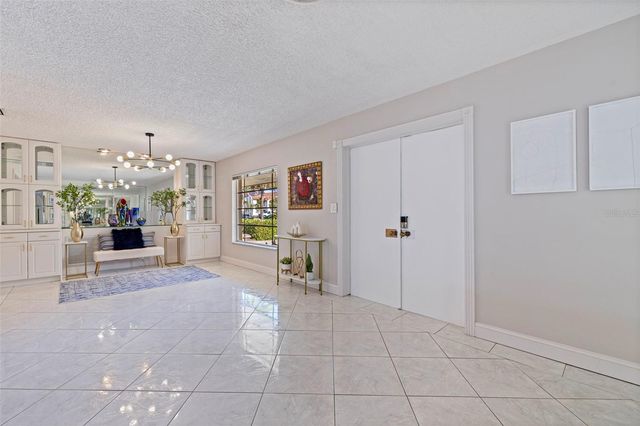 290 1ST STREET W, Tierra Verde, FL 33715