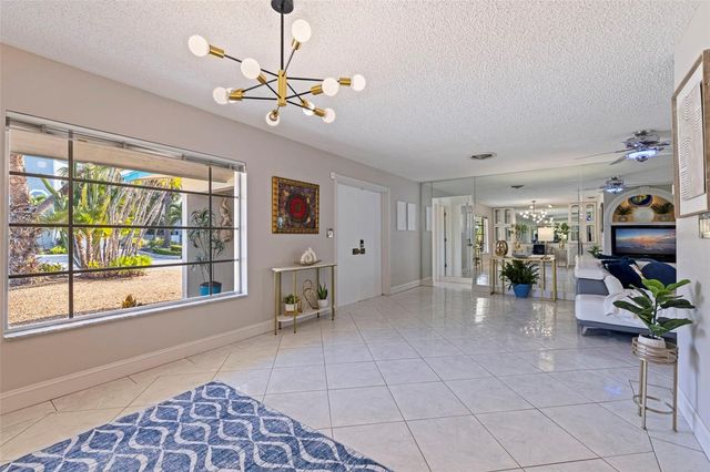 290 1ST STREET W, Tierra Verde, FL 33715