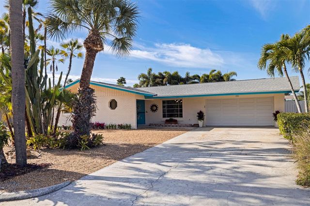 290 1ST STREET W, Tierra Verde, FL 33715