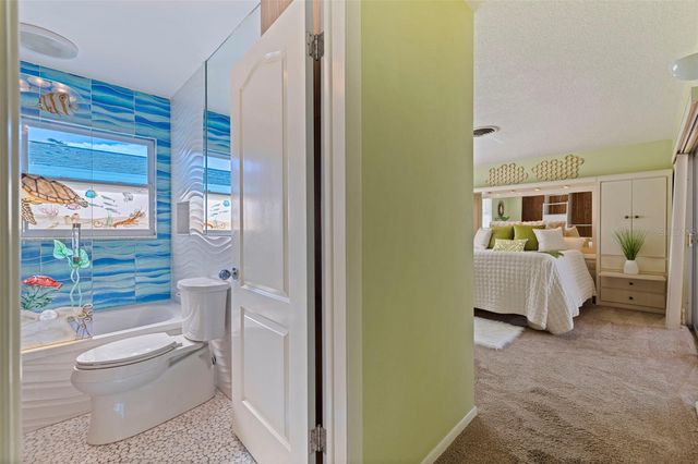 290 1ST STREET W, Tierra Verde, FL 33715