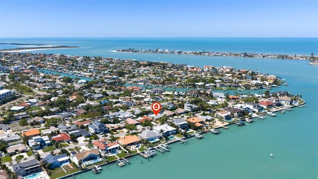 290 1ST STREET W, Tierra Verde, FL 33715